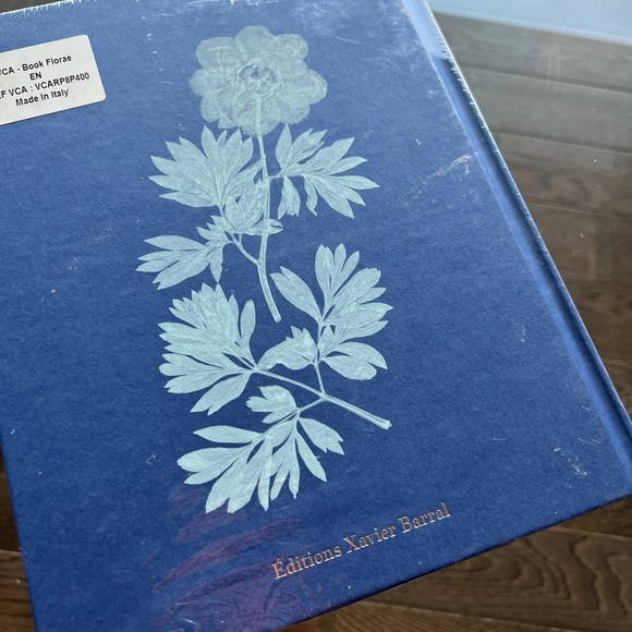 Van Cleef & Arpels - coffee table book - Picture 4 of 5